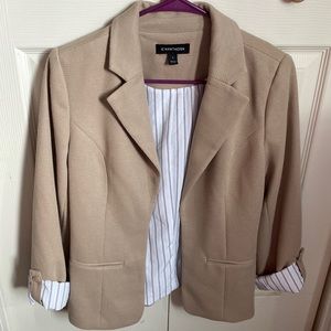 NEW Tan women’s blazer